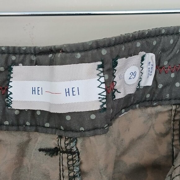 Anthropologie Hei Hei Sylvan Green Floral Camouflage Stretch Cargo Pants Size 29 - Picture 7 of 9